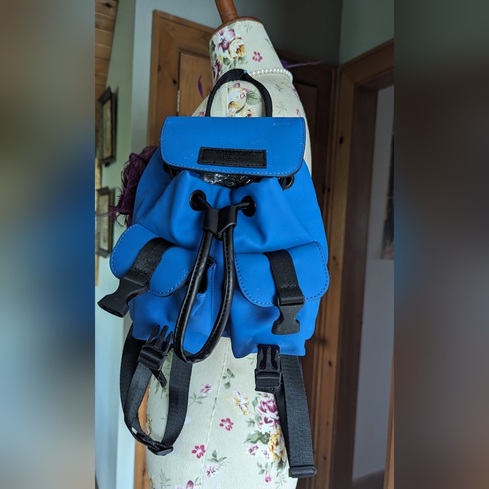 Kendall & Kylie Blue Mini Back Pack
